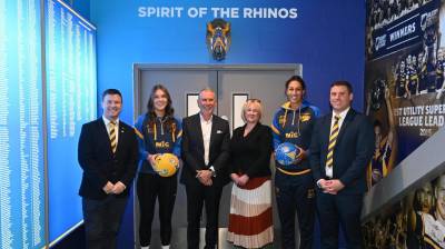 NIC Leeds Rhinos Netball announce major new partnership with Renew Holdings plc.